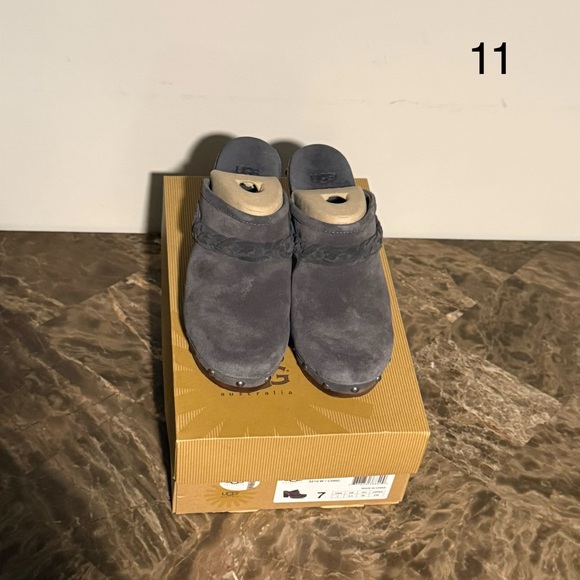 UGG Australia Kaylee Clogs in Grey Suede. Brand New and In Original Packaging. - Picture 2 of 3